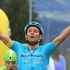 Ciclismo, travolto da un furgone mentre si allena: muore Michele Scarponi 
