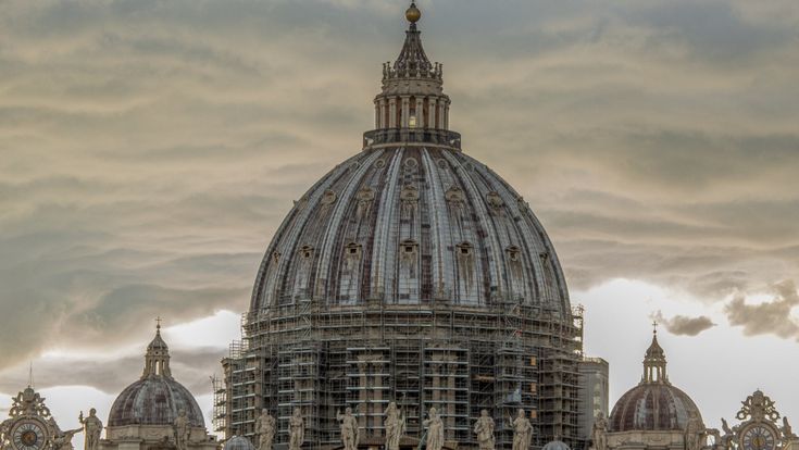Il  cantiere di San Pietro,  il Cupolone si fa bello.  Ecco il restauro