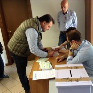 Gianni Fava: "La Lega non è la destra, è il Nord. Per battere Salvini mi basta il 20,1%"