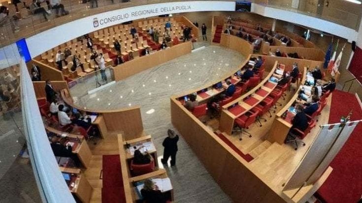 Puglia, addio al modello Vendola: cambiano le regole dell’urbanistica. “Ma i valori restano”