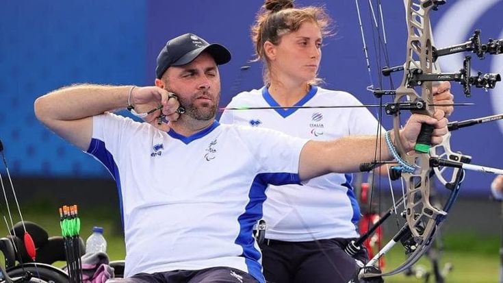 Matteo Bonacina, chi è l’arciere paralimpico arrestato: dall’incidente ai mondiali vinti