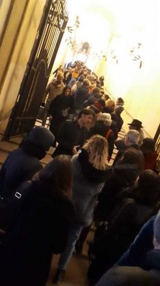 McCurry ultimo giorno, assalto a Palazzo d'Accursio