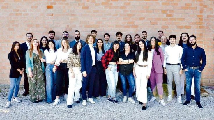 La storia di El Aouak, l’imprenditore umbro arrivato da Fès a tre anni, rabbia e riscatto: “Mi feci chiamare Mattia, ora la mia azienda vola”