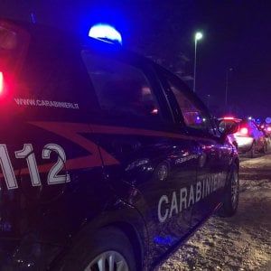 Cerignola, 39enne ferito da una coltellata alla pancia: forse una lite per un furto d'auto