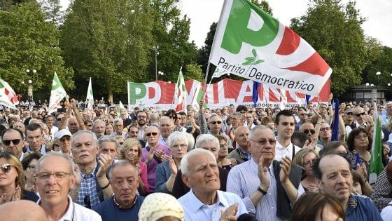 Voto anticipato, i dubbi nel Pd. I renziani: "Il Paese brucia, per le urne c'è sempre tempo"