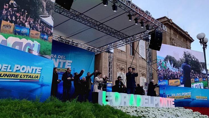 Salvini a Messina per il Ponte: “Sarà una grande operazione antimafia, i giovani torneranno”