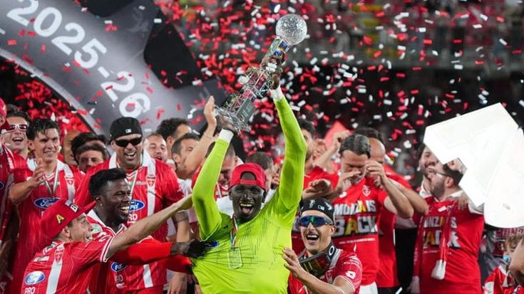 Festa Monza, perde 2-0 con il Catanzaro ma è promosso in serie A