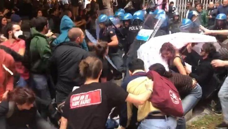 Manganellate alla Sapienza, la rettrice prende le distanze dalla polizia: "Hanno agito di loro iniziativa"