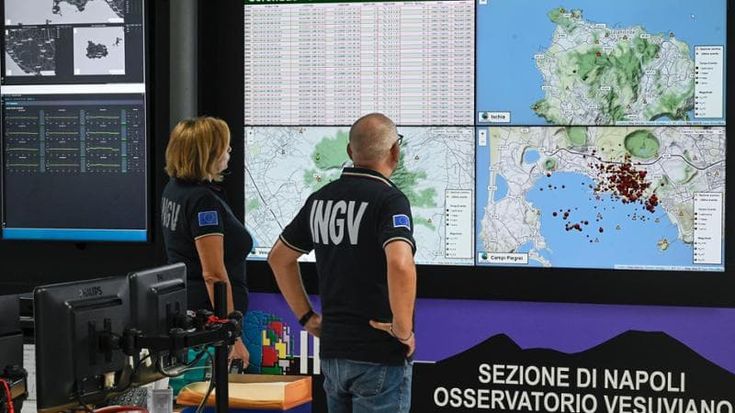 I Campi Flegrei dopo la maxi scossa: “Viviamo con la valigia, ma non fuggiamo”