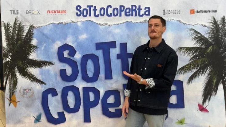 Antonio Folletto miglior attore al "Bif&st" in "Sotto Coperta"