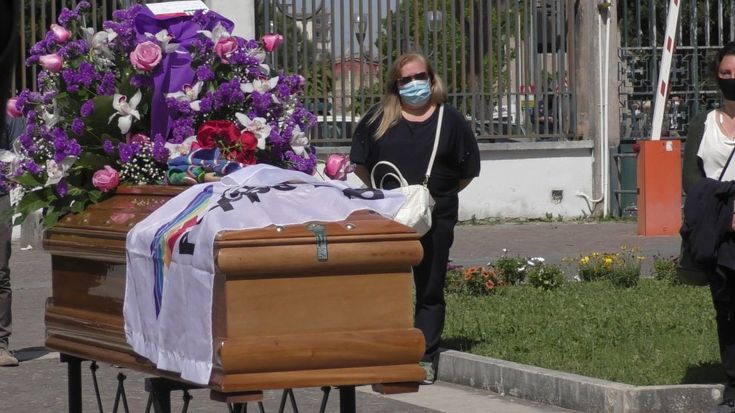 Aversa, i funerali di Taglione. Natale: "Una medaglia al valor civile"