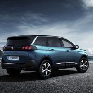 Nuova Peugeot 5008, che rivoluzione