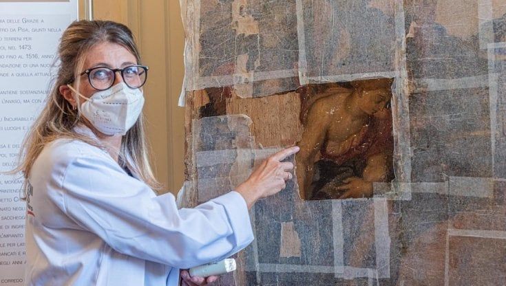 Palazzo Reale, la tavola cinquecentesca del “Battesimo di Cristo” dalla chiesa di Caponapoli protagonista di un restauro aperto al pubblico