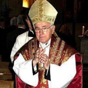 Brandm&uuml;ller: "Divorziati contro Ges&ugrave;, a loro niente comunione, s&igrave; agli omosessuali ma solo se sono casti"
