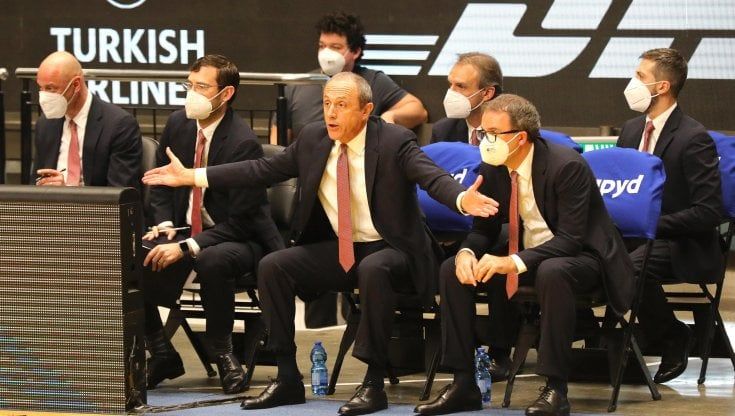 Basket, Eurolega: l'ex Nedovic non perdona, Milano cede in casa al Panathinaikos