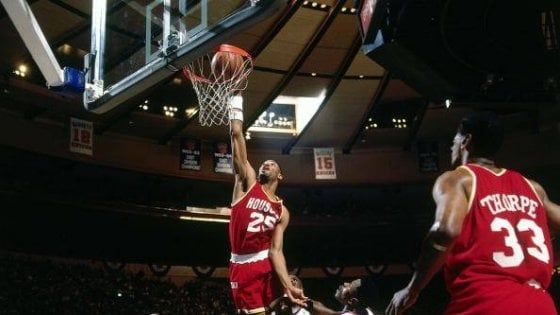 Basket, Nba: cessione da record per i Rockets, venduti per 2,2 miliardi di dollari