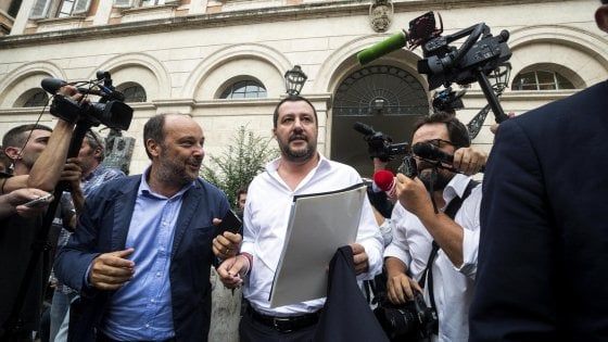 Vertice Manovra, Lega soddisfatta: "Pensioni, intesa su quota 100. Taglio Ires da 1 miliardo"