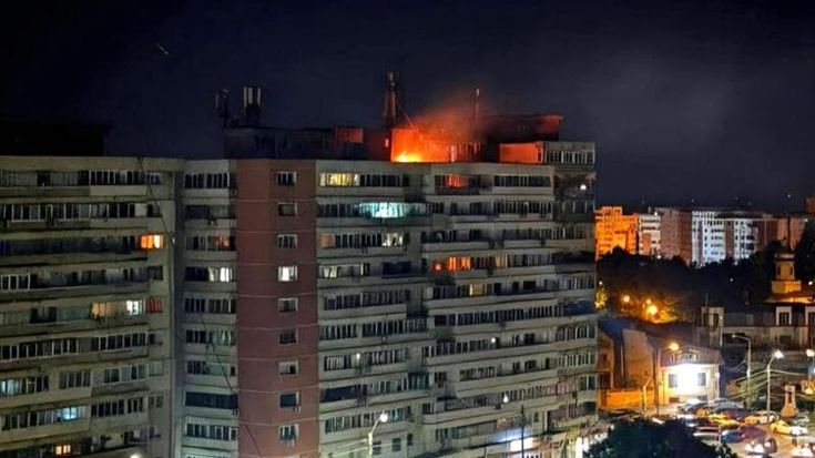 Drone in Romania, incidente annunciato e la Nato sceglie la prudenza: “Rafforzare le difese aeree”