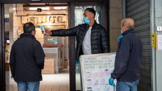Coronavirus a Milano, Sala a Fontana: "Chiarezza sul numero reale dei contagi. Fase 2 deve essere sforzo collettivo" 