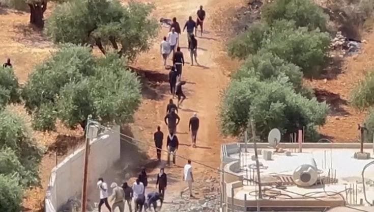 Cisgiordania, nuovo attacco dei coloni israeliani a Qusra: cresce la pressione sul villaggio