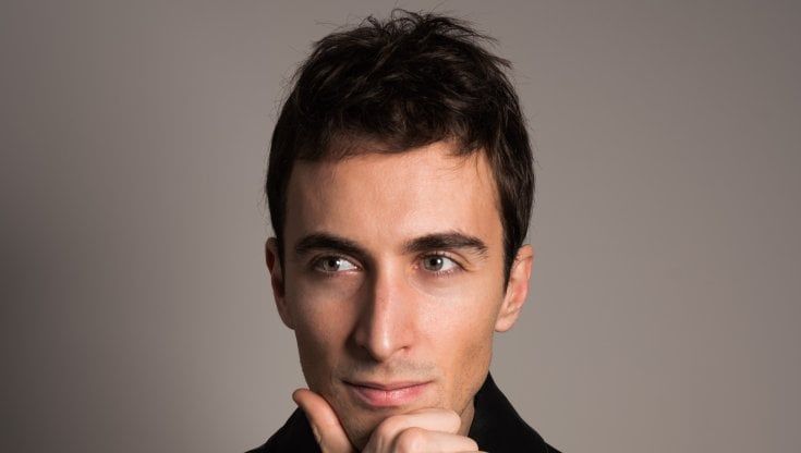 Mattia Stanga e il suo libro-gioco: "Le risposte a tutti i dubbi per credere in noi stessi"