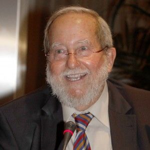 Jos&eacute; Garcia Abad: <br />"Ora Juan Carlos deve abdicare,<br /> solo cos&igrave; salver&agrave; la monarchia"