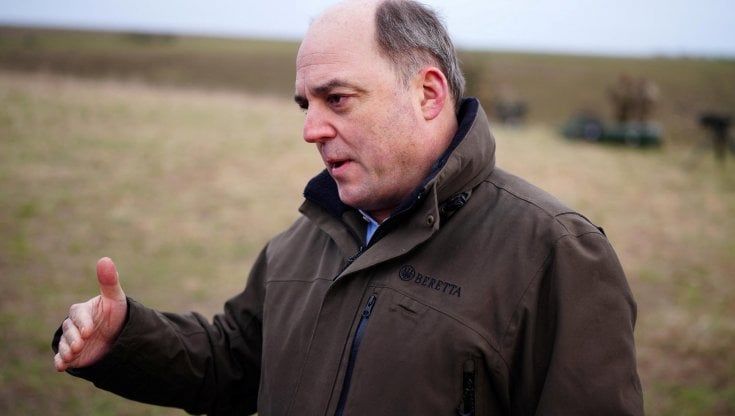 Ben Wallace: "UK fighter jets to Ukraine? There's a lot of water to go under the bridge before that"