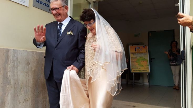 L’amore batte l’Alzheimer: Anna sposa Pasquale e l’Asl organizza le nozze