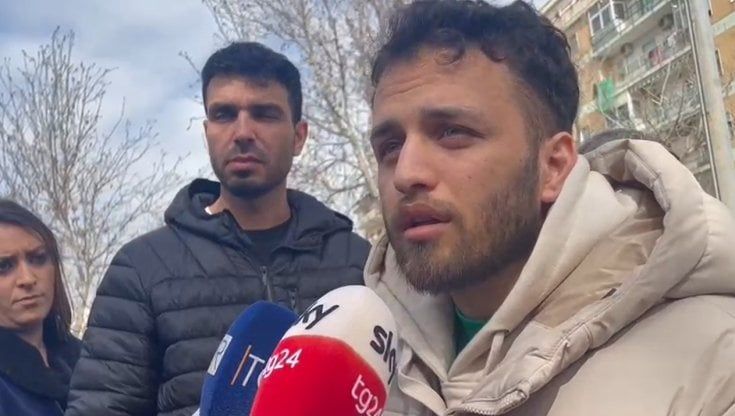 Strage dei migranti, lo strazio di Aladdin: "Mia zia morta coi suoi tre bambini. Li hanno visti in acqua ma nessuno li ha aiutati subito"