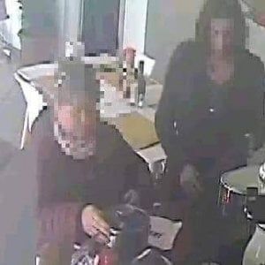 Borgaro, ladre di mance al bar inchiodate dalle telecamere della rete comunale