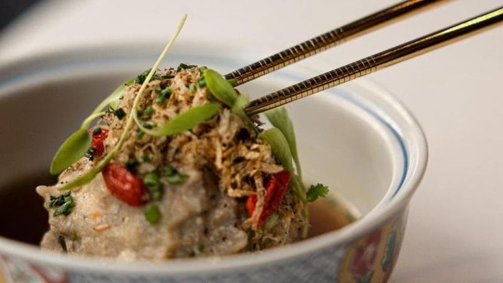 La magia etnica degli shitake, i funghi dell’Oriente che ora si coltivano anche in Lombardia
