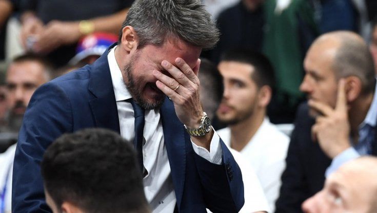 La regola di Pozzecco e De Giorgi: nessuno si salva da solo