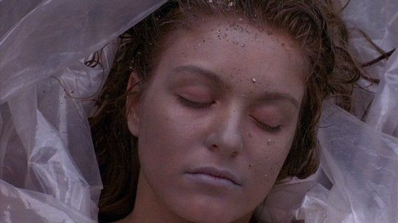 30 anni fa debuttava la serie delle serie, 'Twin Peaks': per l'occasione watch party con l'agente Cooper