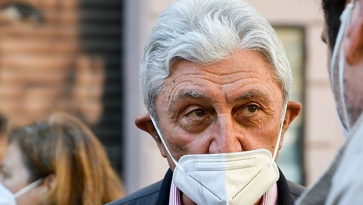 Bassolino su Maresca: "Sbagliato candidarsi dove si esercitano funzioni delicate"