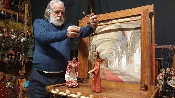 I pupi in miniatura di Mimmo Cuticchio per celebrare Santa Rosalia