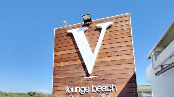 Ostia, canoni illegittimi chiesti al V-Lounge: Comune e Demanio condannati a risarcire 400 mila euro