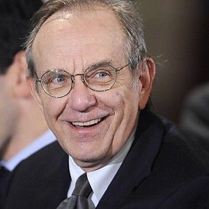 Padoan: "Con il petrolio a 60 dollari il Pil guadagna lo 0,5%"