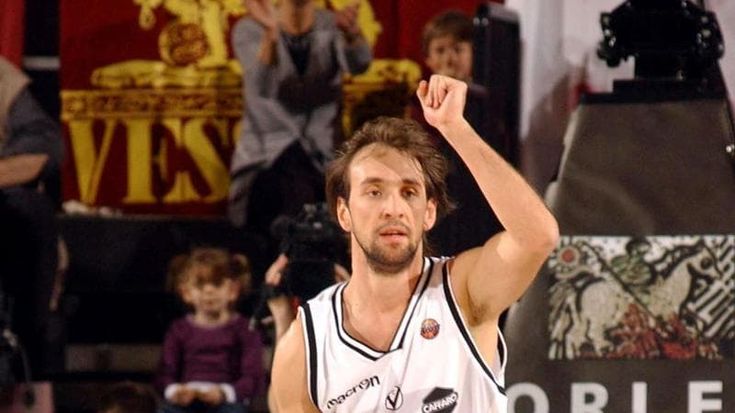Poeta, l’ex capitano: “Il mio basket fluido per una finale inattesa, ma non penso scontata”