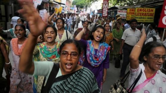 India, Nilanjana Roy: "Sì al bando perché processo è ancora in corso"