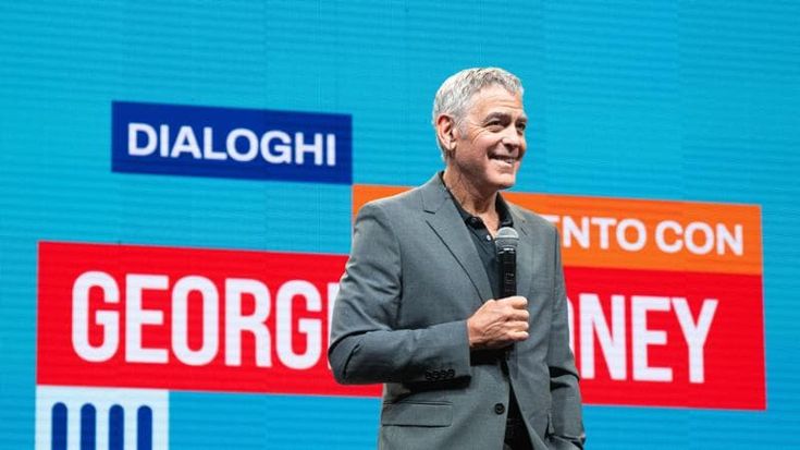 George Clooney contro Trump: “Minacciare di porre fine a una civiltà è un crimine di guerra”