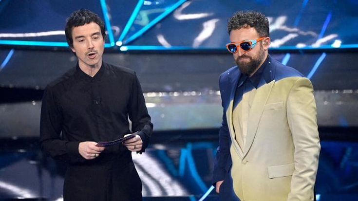 Dargen D'Amico dopo il messaggio pacifista a Sanremo. “Non volevo essere politico, sono guidato dall’amore”