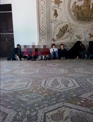Tunisi: i turisti in ostaggio all'interno del museo del Bardo