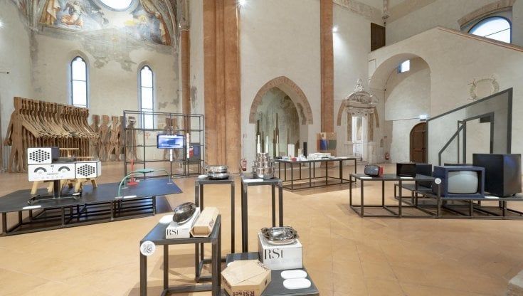 Creatività e industria: a Parma una mostra sul design del Novecento 