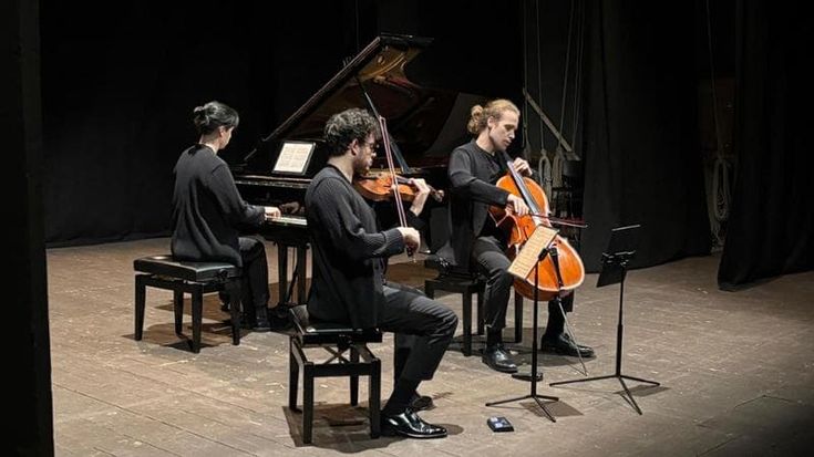 Trio Concept, suoni e forme graffiate sul cristallo