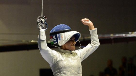 Universiade Napoli, brilla l'oro di Erica Cipressa nel fioretto: “Ho vinto un titolo prima di papà”