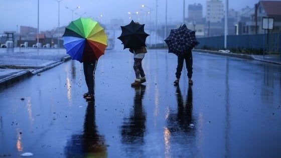 Maltempo, allerta arancione lunedì 15 per temporali in Toscana