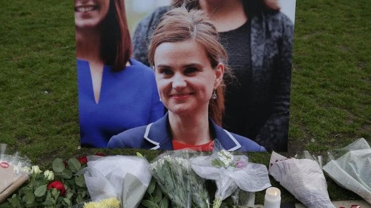 Dieci anni dall'omicidio di Jo Cox, il monito ignorato nel Regno Unito