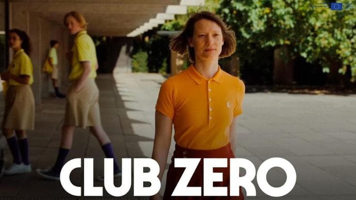 Club Zero, humor freddo contro le derive dell’occidente. Su MYmovies ONE