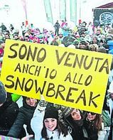Sestriere, la movida sale in montagna: villeggianti in rivolta