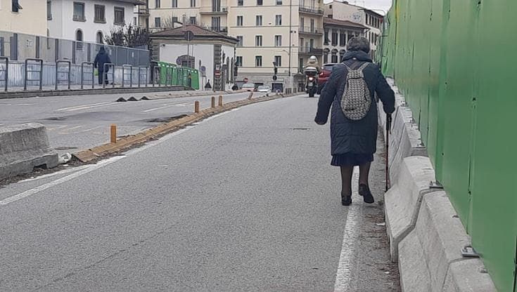 Ponte al Pino, chiude nella notte per la passerella pedonale